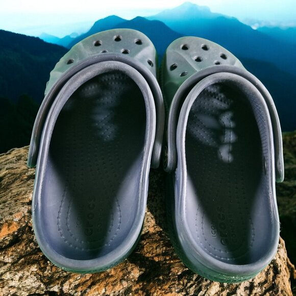 Crocs Classic Youth Size 11 Blue Comfort Shoes 12439 - Picture 5 of 8